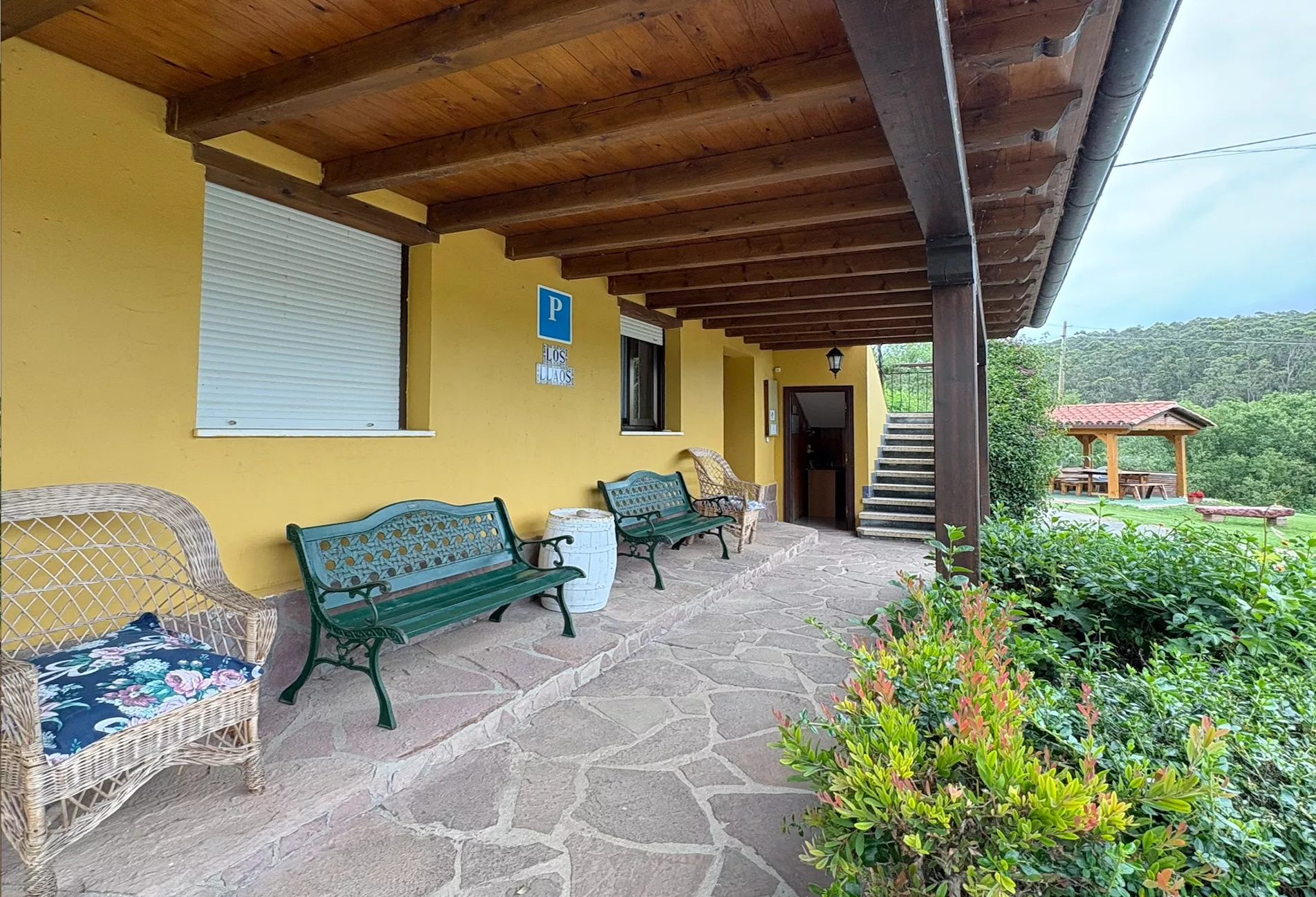 Servicios disponibles en Hospedaje Los Llaos para estancias rurales